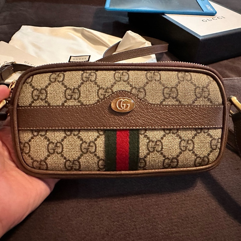 Authentic Gucci GG Supreme Ophidia mini bag